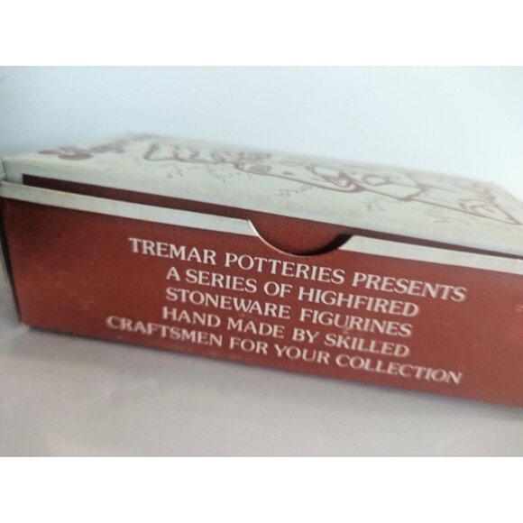 Vintage Tremar UK Hand Made Stoneware Art Pottery "Bandsman"  with Box - Picture 11 of 11